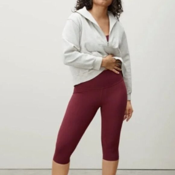 Everlane The Perform Cropped‎ Legging in Red sz M - Picture 1 of 4